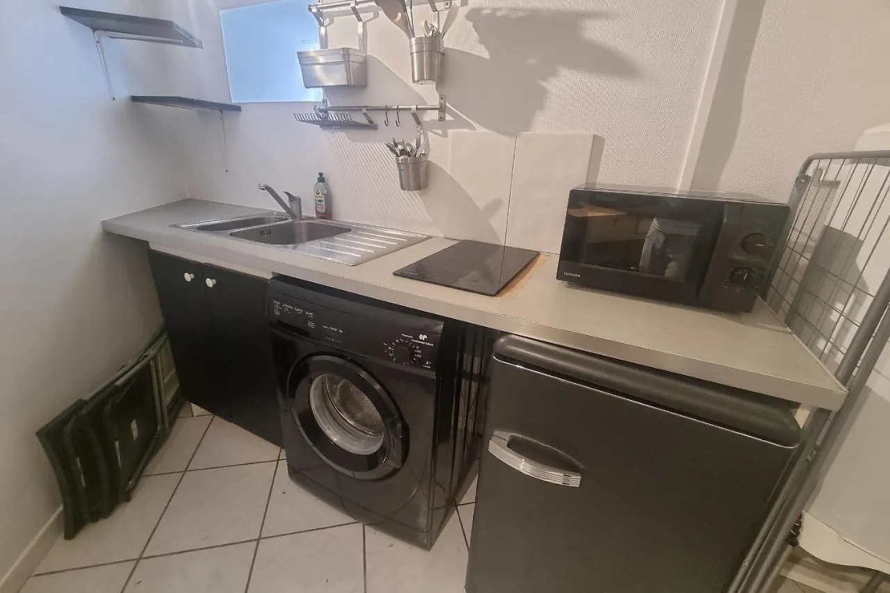 #Di The Ingenious Downtown Studette Apartment Grenoble 0*,  France